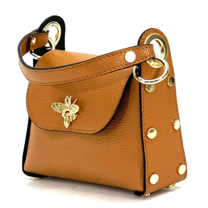 Virginia leather Handbag-17