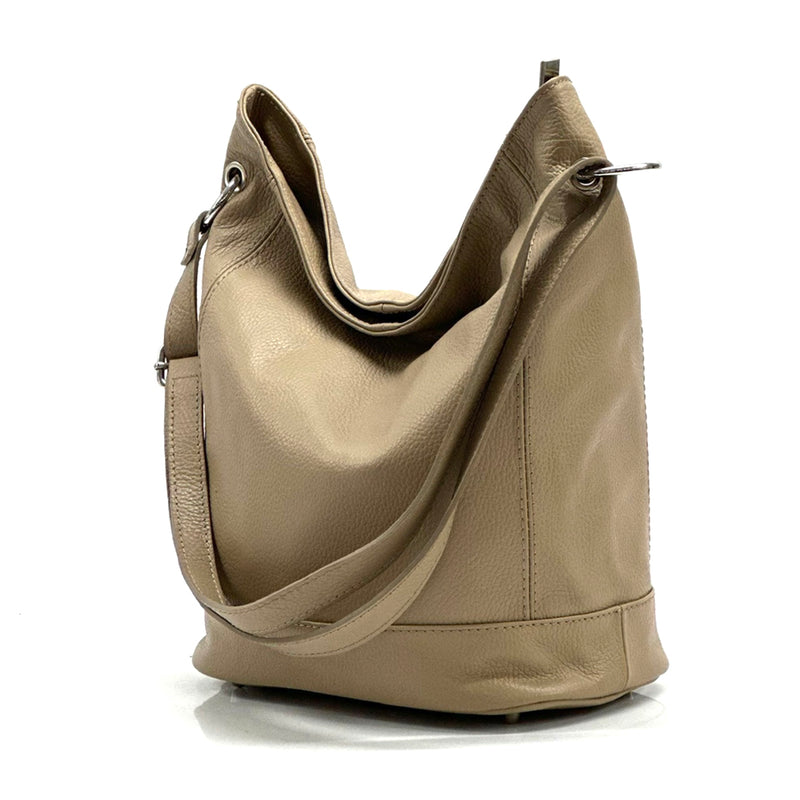Alisia leather Handbag-11