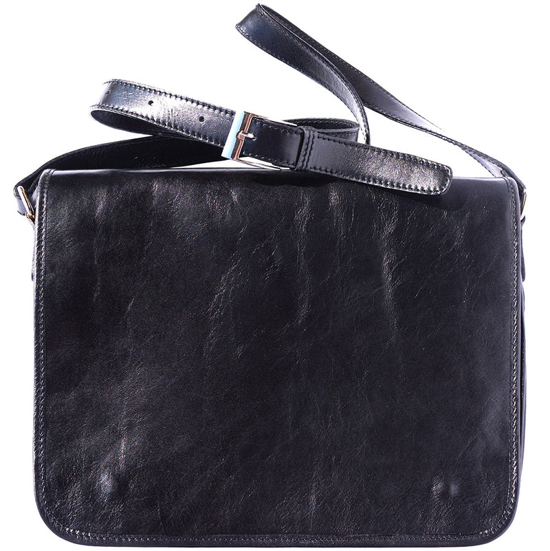 Christopher MM Messenger bag in cow leather-10