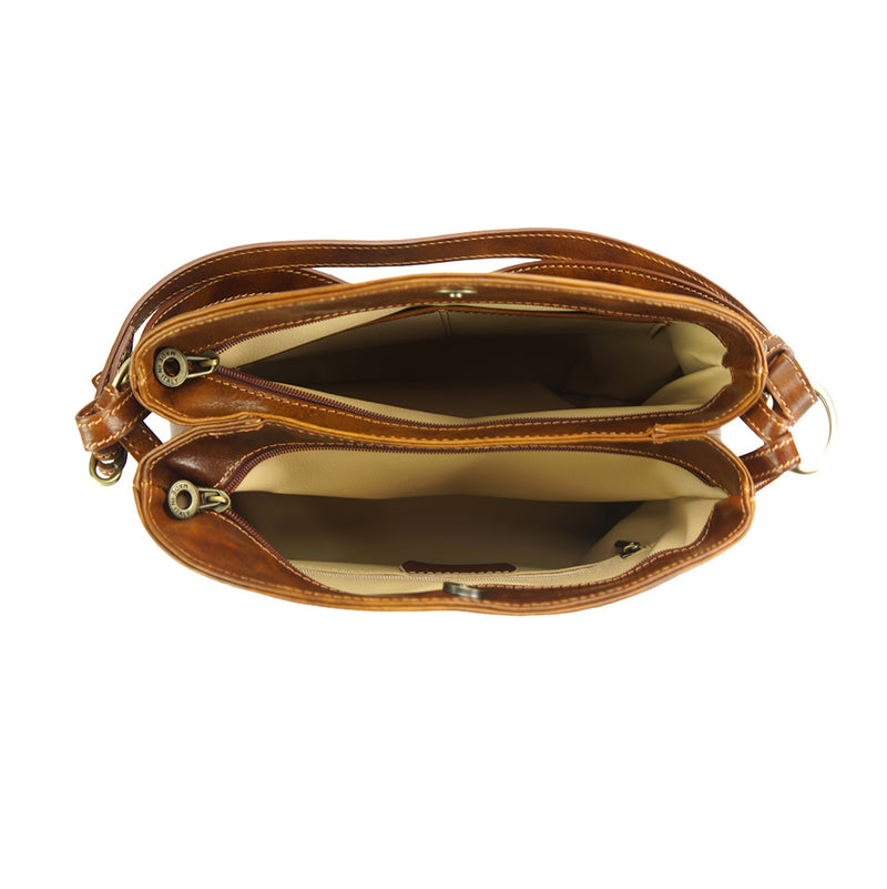 Viviana V leather shoulder bag-16