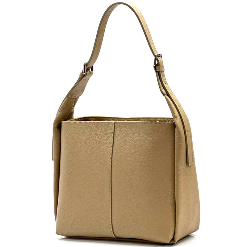 Penelope Tote Italian leather Handbag-10