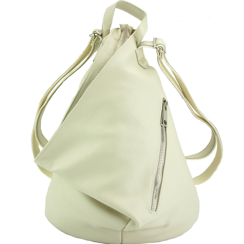 Clapton Backpack in Supple small-grained leather-21
